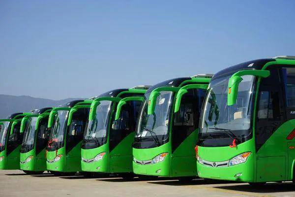 新闻来了 藏不住了 八一广场拍下的,赶快来打卡